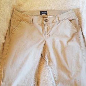 American Eagle Kahki Pants